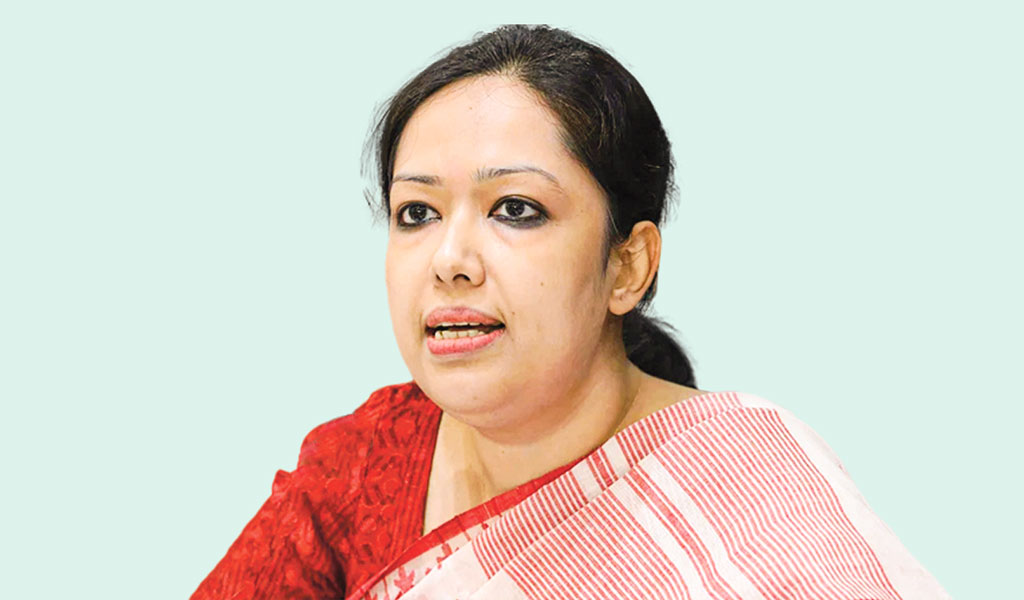 নির্বাচিত সরকার না আসা পর্যন্ত আন্দোলন চলবে: ব্যারিস্টার রুমিন ফারহানা 4 img