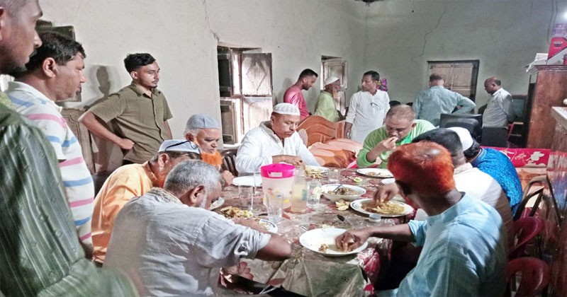 গফরগাঁওয়ে বিএনপি নেতার মধ্যাহ্নভোজ ঘিরে অপপ্রচারের অভিযোগ, প্রতিক্রিয়ায় ক্ষুব্ধ দলীয় নেতাকর্মীরা 4 img