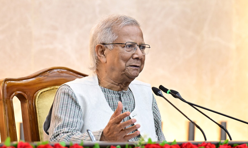 চিকিৎসাসেবায় আত্মনিয়োগে মননশীলতা ও দায়বদ্ধতার আহ্বান প্রধান উপদেষ্টার 4 img