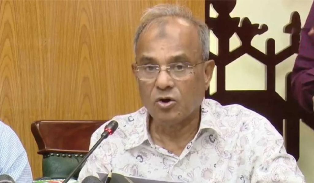 সাধারণ পুলিশের হাতে আর থাকবে না মারণাস্ত্র: স্বরাষ্ট্র উপদেষ্টা 4 img