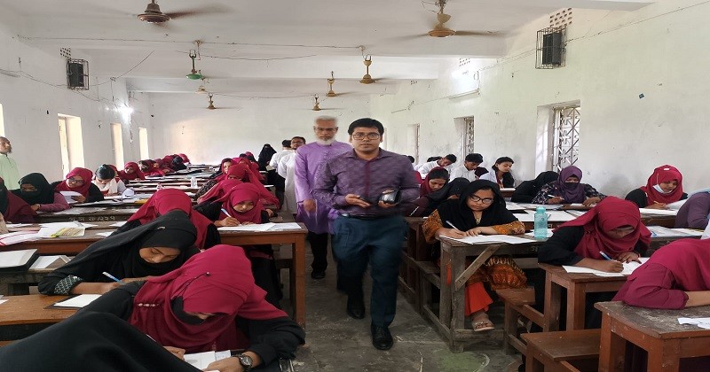 গফরগাঁওয়ে এইচএসসি ও আলিম পরীক্ষায় অনুপস্থিত ৫৬ জন 4 img