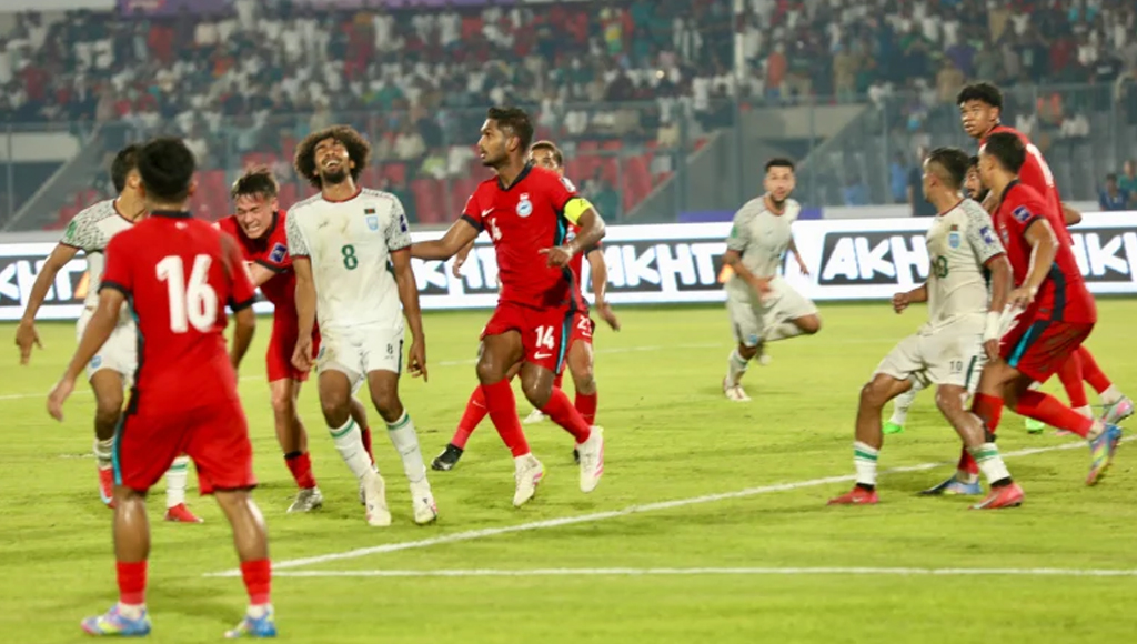 ঘরের মাঠে স্বপ্নভঙ্গ: সিঙ্গাপুরের কাছে হেরে গেল বাংলাদেশ 4 img