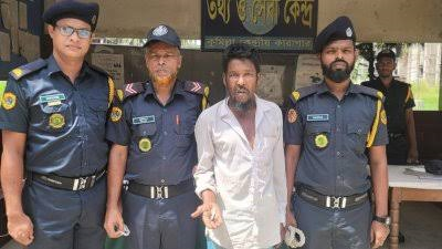 কুমিল্লা কারাগারে গাঁজাসহ ধরা দর্শনার্থী, এক মাসের কারাদণ্ড ও জরিমানা 4 img