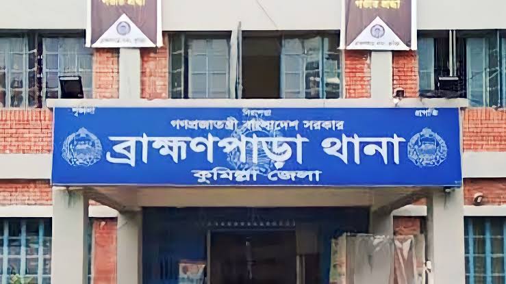 ব্রাহ্মণপাড়ায় মায়ের সাথে অভিমান করে স্কুলছাত্রীর আত্মহত্যা 4 Img