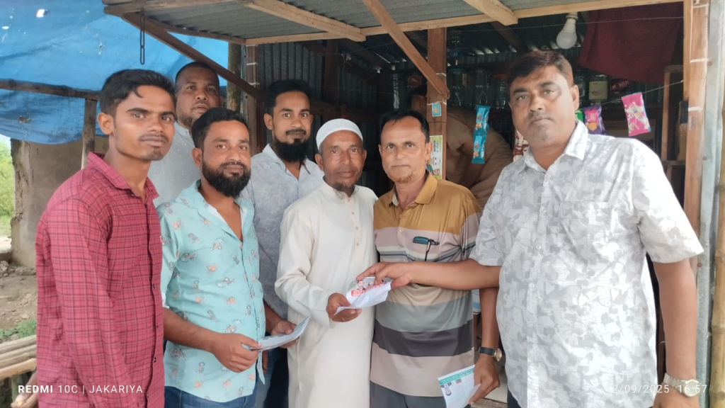 বিএনপির ৩১ দফা বাস্তবায়নে নন্দীগ্রাম উপজেলার কৃষকদলের লিফলেট বিতরণ 4 igm