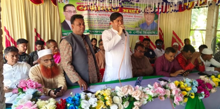 আলফাডাঙ্গা উপজেলা ও পৌর বিএনপির নবনির্বাচিতদের পরিচিতি সভা অনুষ্ঠিত। 4 pic
